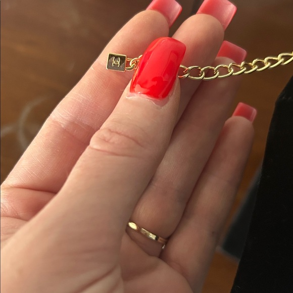 Authentic Chanel necklace - Picture 3 of 5